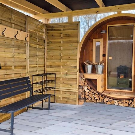 Romantic Jacuzzi Hideaway Near Heviz Rezi Exterior photo